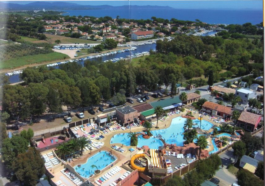 Mobilhome climatise parc aquatique 3ch à Hyeres