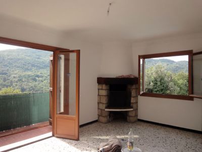 F4 EN VILLA AVEC JARDIN 20 MN DE CANNES, SOPHIA ANTIPOLIS & NICE