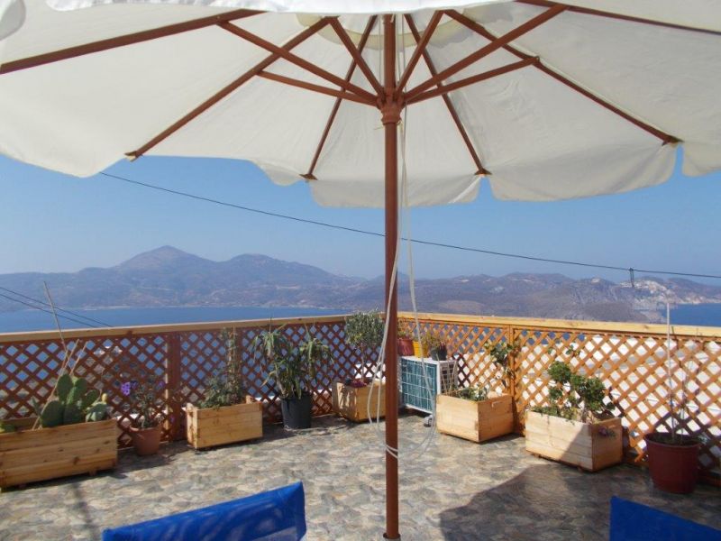 Greece Cyclades island Milos  rent studio /apartment
