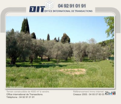 2A4I - Terrain constructible à bâtir . Le Rouret (06650). Alpes Maritimes.