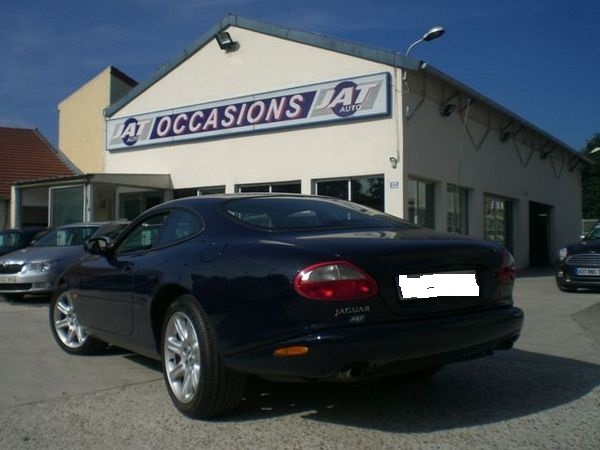 Jaguar Xk 8 à donner