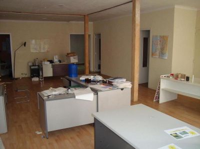 LOCAL COMMERCIAL A BEZIERS