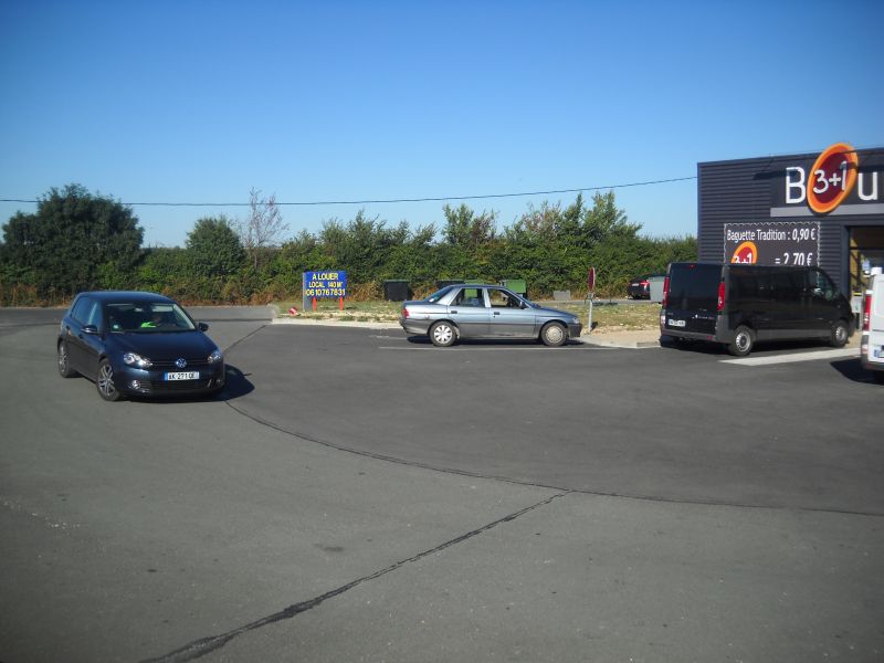 Location local 140m² sans droit au bail