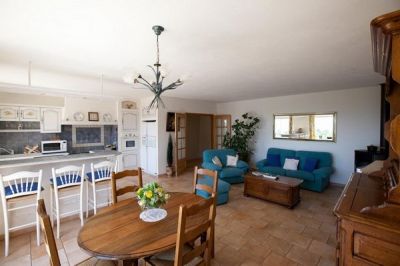 MAISON AVEC VUE SUR LE LUBERON