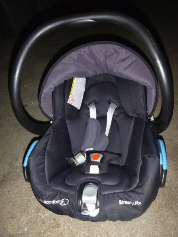 Poussette Bébé Confort + Cosy