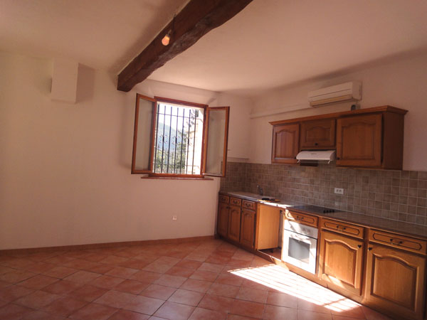 F4 en villa 20 mn de sophia antipolis, cannes & nice