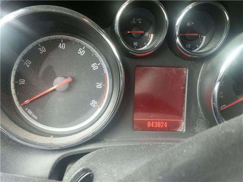 Donne Opel Astra 1.4 100CV 5 porte Cosmo