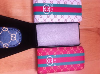 ETUI GUCCI IPHONE 4 NEUF