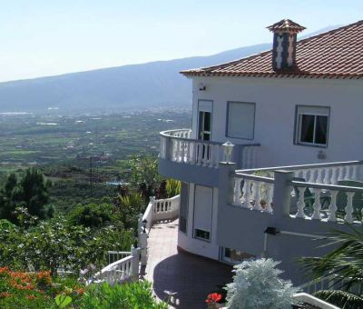 APARTHOTEL RURALE DE RAPPORT AU SUD DE TENERIFE