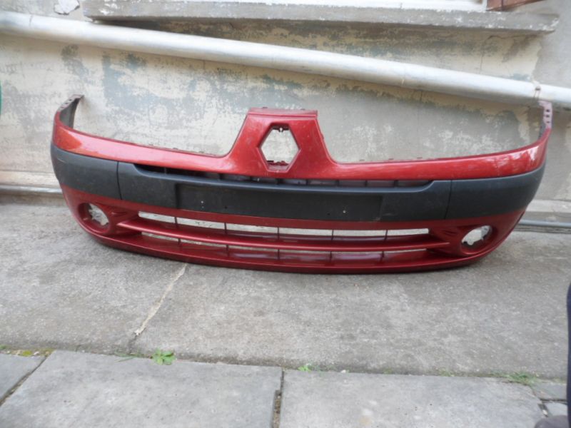 Pare chocs avant Clio 2 phase 2 de 2003 