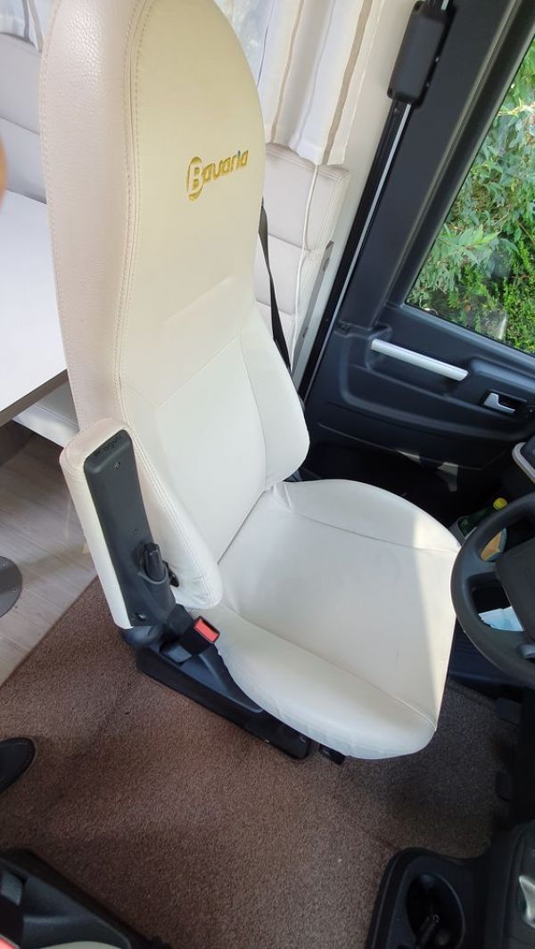 Don de mon camping car camping car bavaria porteur fiat ducato année 2008