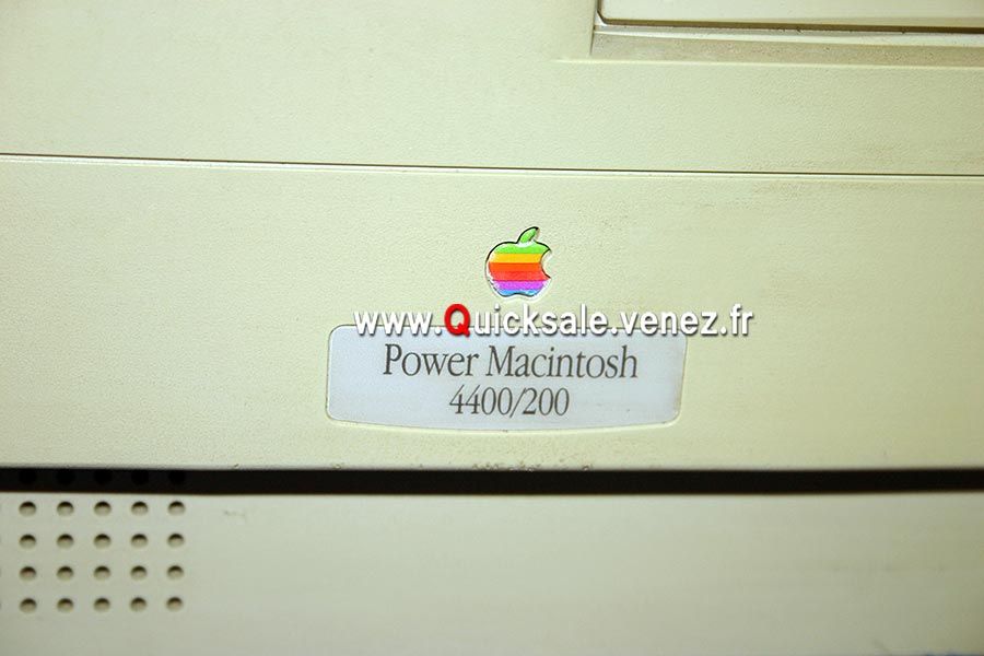 Apple Power Macintosh 4400/200.