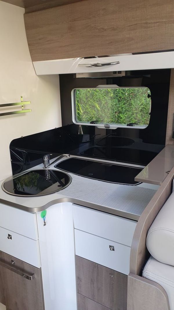 Don de mon camping car camping car bavaria porteur fiat ducato année 2008