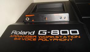 CLAVIER ROLAND G-800
