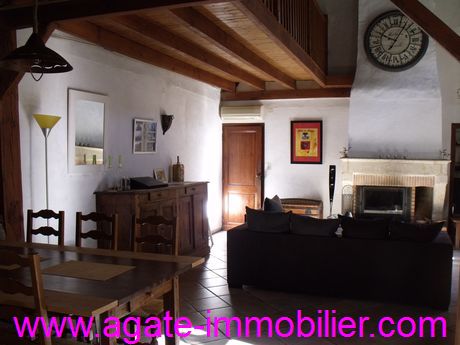 Belle maison en pierre