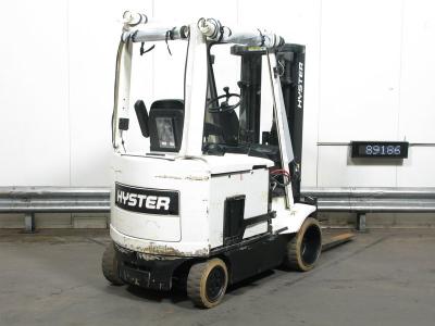 Chariot élévateur ELECT HYSTER E-2.50-XM /TRIPLEX 4.90M/ AN 2003