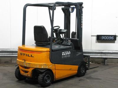 chariot élévateur ELECT STILL R-60-28-N /TRIPLEX 4.50M