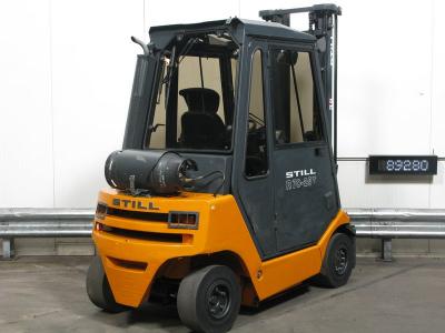 Chariot élévateur essence STILL R-70-25-T /DUPLEX 3.90M