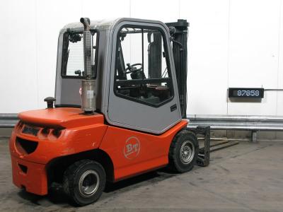 chariot élévateur DIESEL BT C-4-D-35-CE/ DUPLEX 3.20M