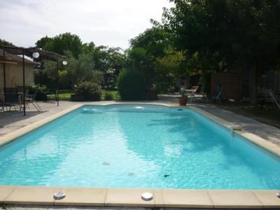 Location vacances gite piscine en campagne 2/4 personnes