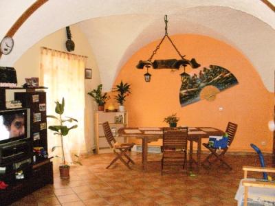 SAINT JEAN D'HERANS MAISON DANS CORPS DE FERME