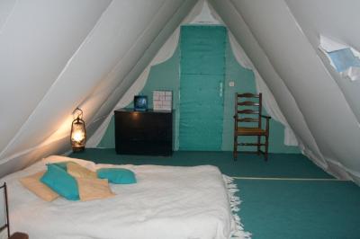 SAINT LAURENT EN BEAUMONT ANCIEN CORPS DE FERME