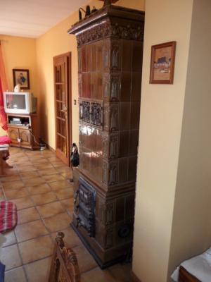 Poele à bois en faience type "Carrelhof"