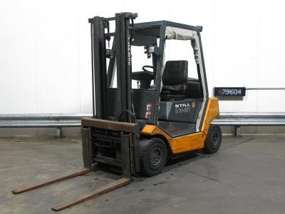 Chariot élévateur essence STILL R-70-25/ DUPLEX 3.30M