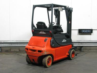 chariot élévateur elect FENWICK E-20-P-02(335)/ DX 3M