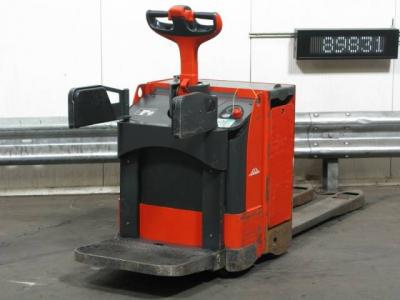 Transpalette elect FENWICK T20AP-01/ AN 2004