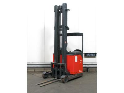 chariot élévateur RETRACT FENWICK R-14(115)/ TX 8.20M