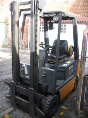 Chariot élévateur GAZ STILL M 15 T/ DUPLEX 3.33M