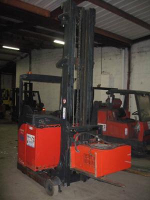 RETRACT FENWICK R14/ TRIPLEX 8.59M/ AN 2002