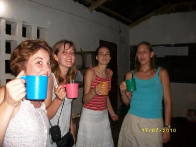 RECHERCHE DE BENEVOLES / HUMANITAIRE ETE 2011