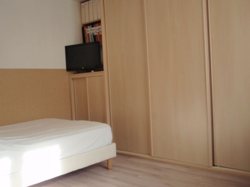 Chantilly plein centre joli petit appartement au calme