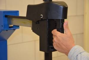 Machine démonte pneus 12 à 26'' 220v automatique