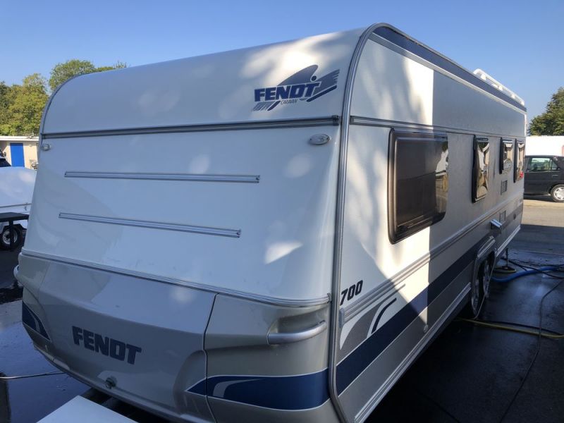 Vend caravane fendt tout équipé année 2007