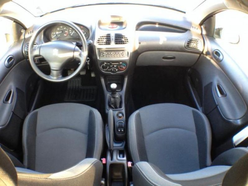 PEUGEOT 206 (2) 1.4 HDI 2005 diesel