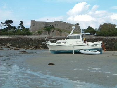 Vedette Lapeyre Piscator 8 m