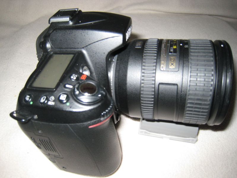 NIKON - D90