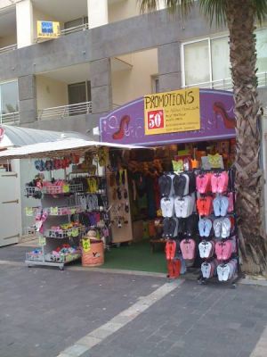 MAGASIN A LOUER EN SAISONNIER POUR 2011