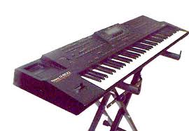 CLAVIER ROLAND G-800