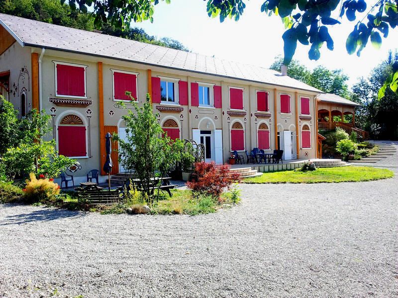 Grande maison de maître en Provence des montagnes - sud Hautes-alpes