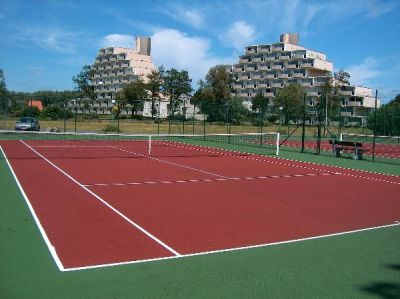 LE COQ SUR MER APP DE VACANCES . 4 a 5 PERS 