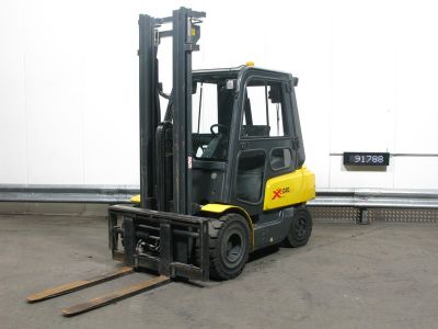 Chariot élévateur DIESEL OM PIMESPO XD-30/ DX 4.05M