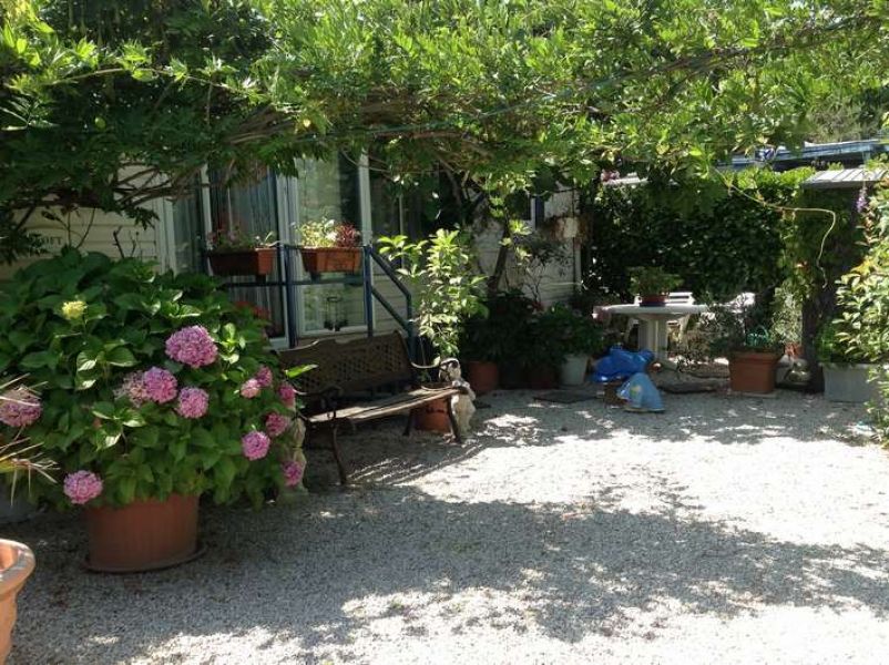 Mobil Home tous Confort sur Parcelle ds Camping à l'Année