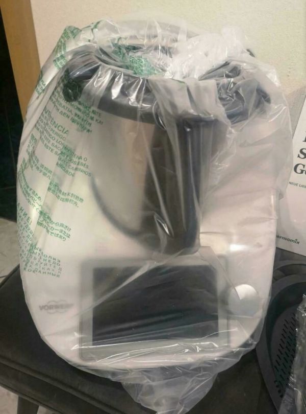 Thermomix Tm6 dernier modèle neuf, jamais utilisé