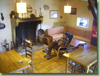 gîte de caractère 20 places jura sud