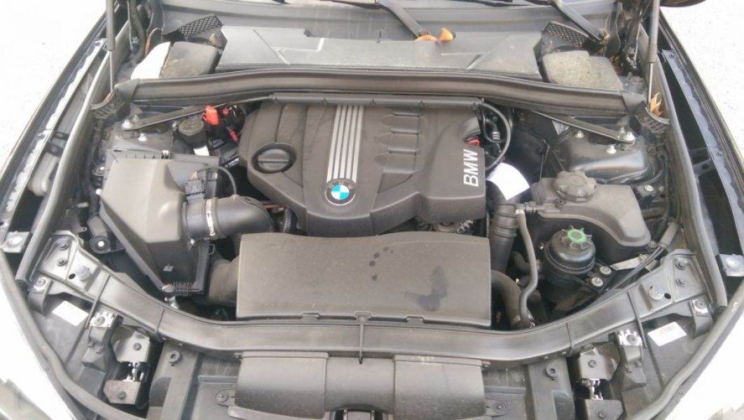 DONNE MA VOITURE BMW X1 18D SDRIVE 143 CV PREMIERE 1ERE MAIN NOIR