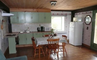 Dordogne: vancances sans enfants,quiétude,intimité,piscine chauffée.